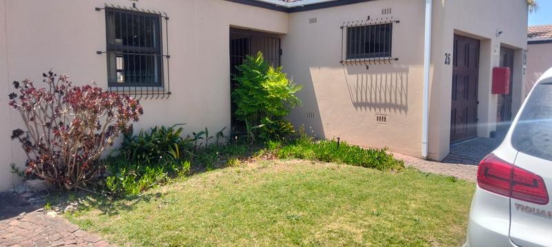 To Let 2 Bedroom Property for Rent in Silver Oaks Western Cape